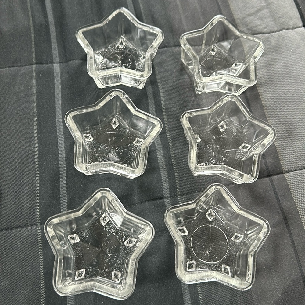 6 Vintage 1940s Queen Anne Phoenix Glass Star Mold
Candy Ring Dish
